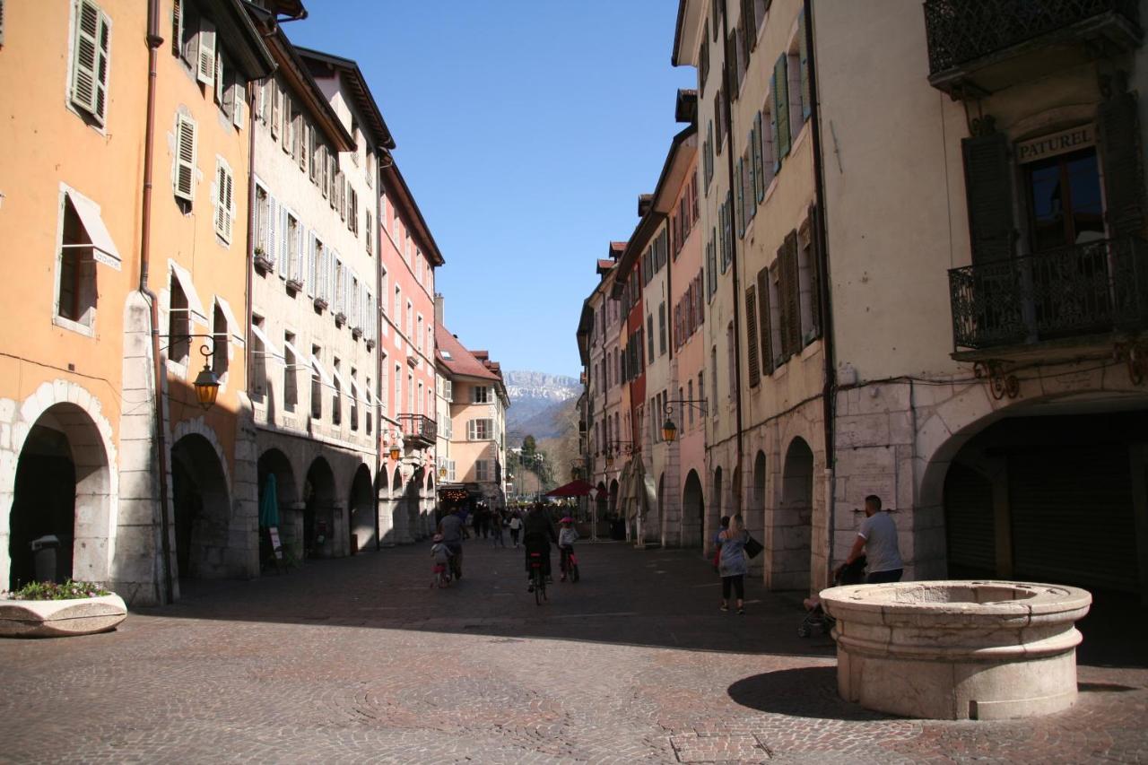 Nid Douillet Bed & Breakfast Annecy Luaran gambar