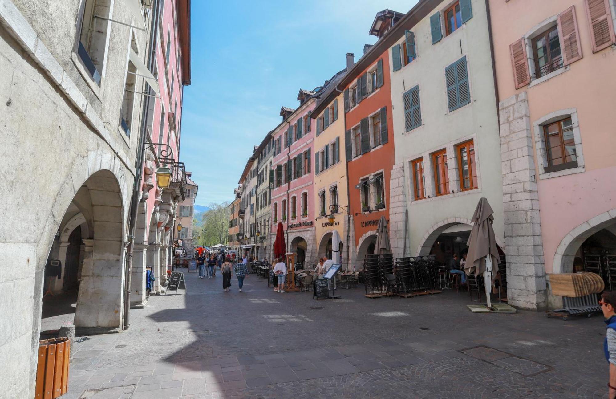 Nid Douillet Bed & Breakfast Annecy Luaran gambar